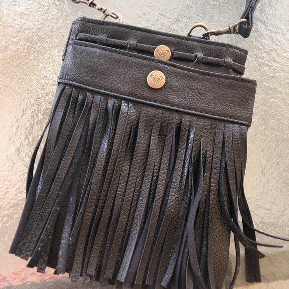 ROXY fringe Crossbody - Picture 16 of 16